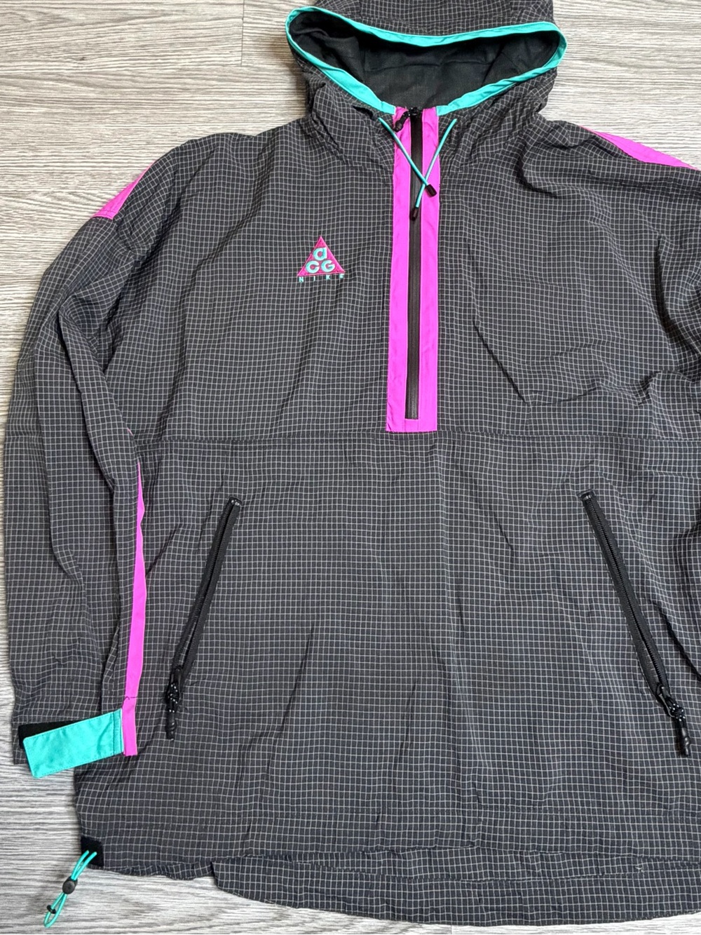 Nike ACG Woven Hooded Anorak Jacket Anthracite Magenta Jade Sz Medium Mens
